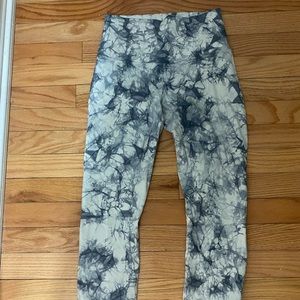 Lululemon leggings 10/10 size 4